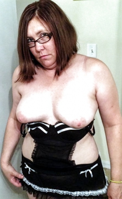 bbw sassy shows tits