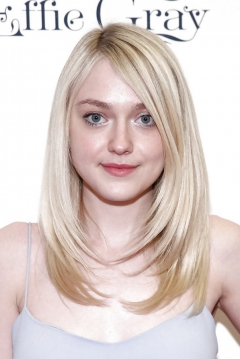 Dakota Fanning Effie Gray premieres - N