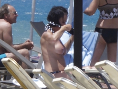 Brunette caught topless in Agia Marina, Creta! - N