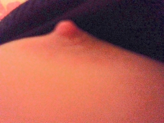 Tiny titties of 27yo sexchat friend - N