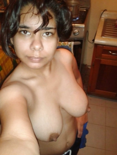 SHE\'S NEW TO XHAMSTER-milf from Veracruz - N