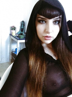 Goth teen nude selfies - alt girl with a tight body - N