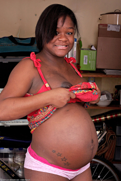 ebony pregnant - N