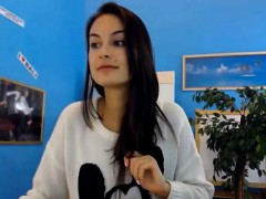 fabulous-young-brunette-on-webcam-pussycamhd-c0m