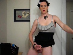 teen-crossdresser-toying