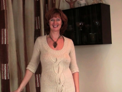 classy-milf-red-shares-her-depraved-routine-with-you