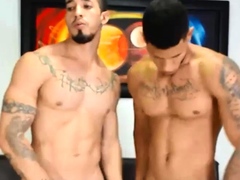 Brazillian guys like bareback anal sex chat on Cruisingcams.