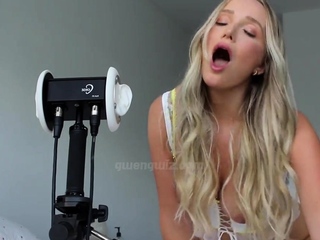 Hot Blonde Babe Solo Masturbation