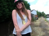 Amateur hottie pissing outdoors