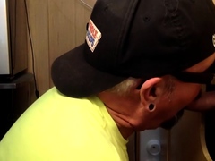 real-gloryhole-bj-dilf-sucks-hard-dick